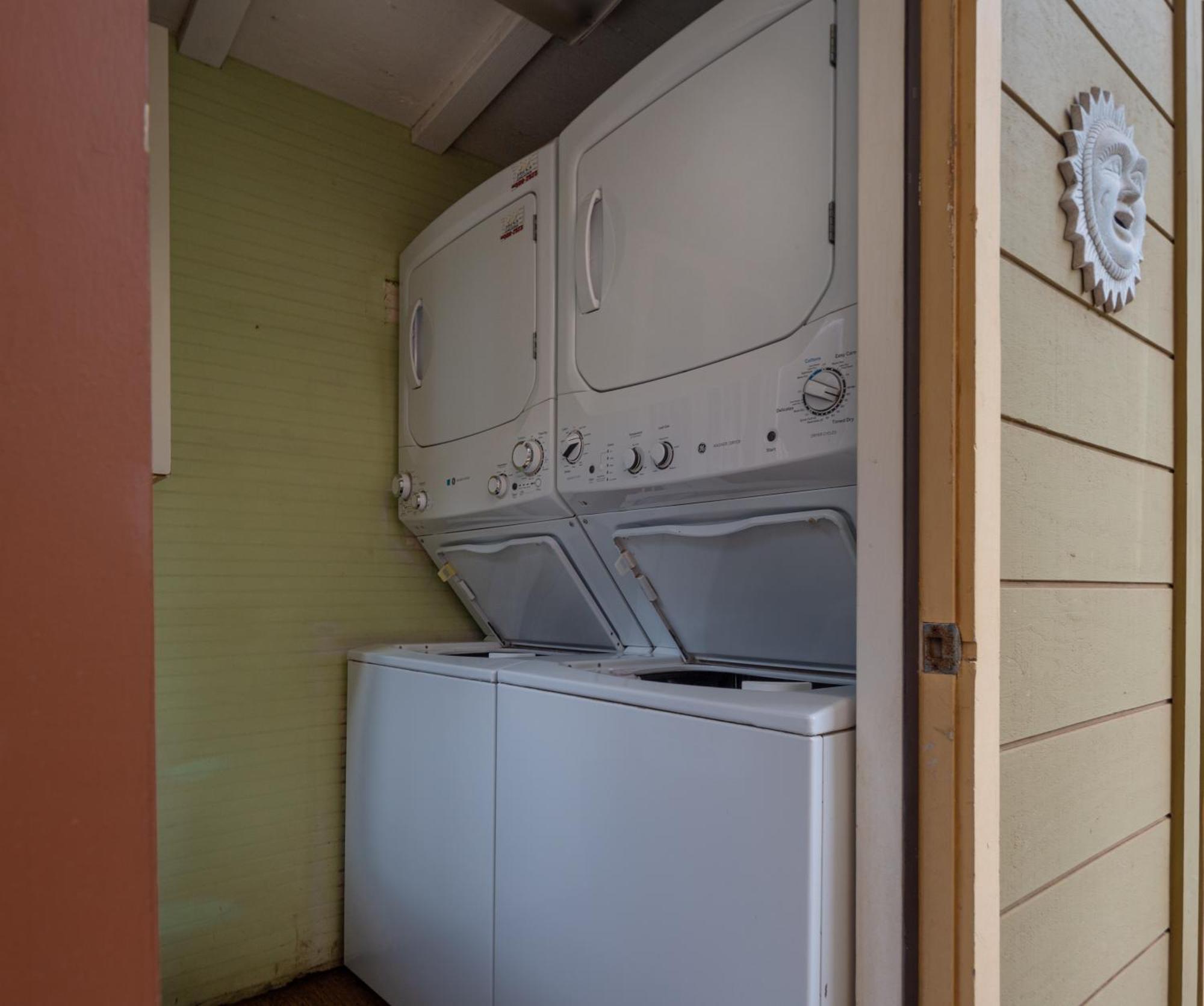 Lotus Suite, 1 Bedroom, Sleeps 4, Pool & Bbq, Pre-Renovation Summer Sale Kihei Esterno foto