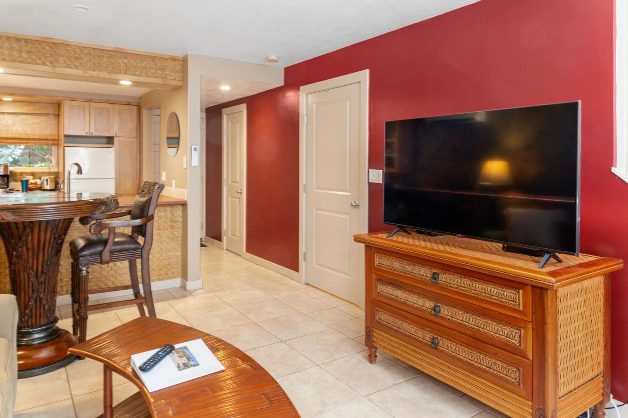 Lotus Suite, 1 Bedroom, Sleeps 4, Pool & Bbq, Pre-Renovation Summer Sale Kihei Esterno foto
